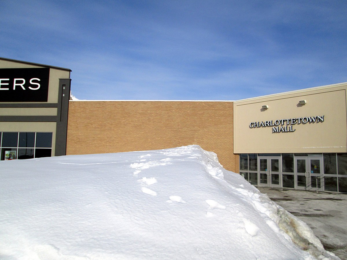 Sherwood Crossing and Charlottetown Mall corridor north of downtown PE