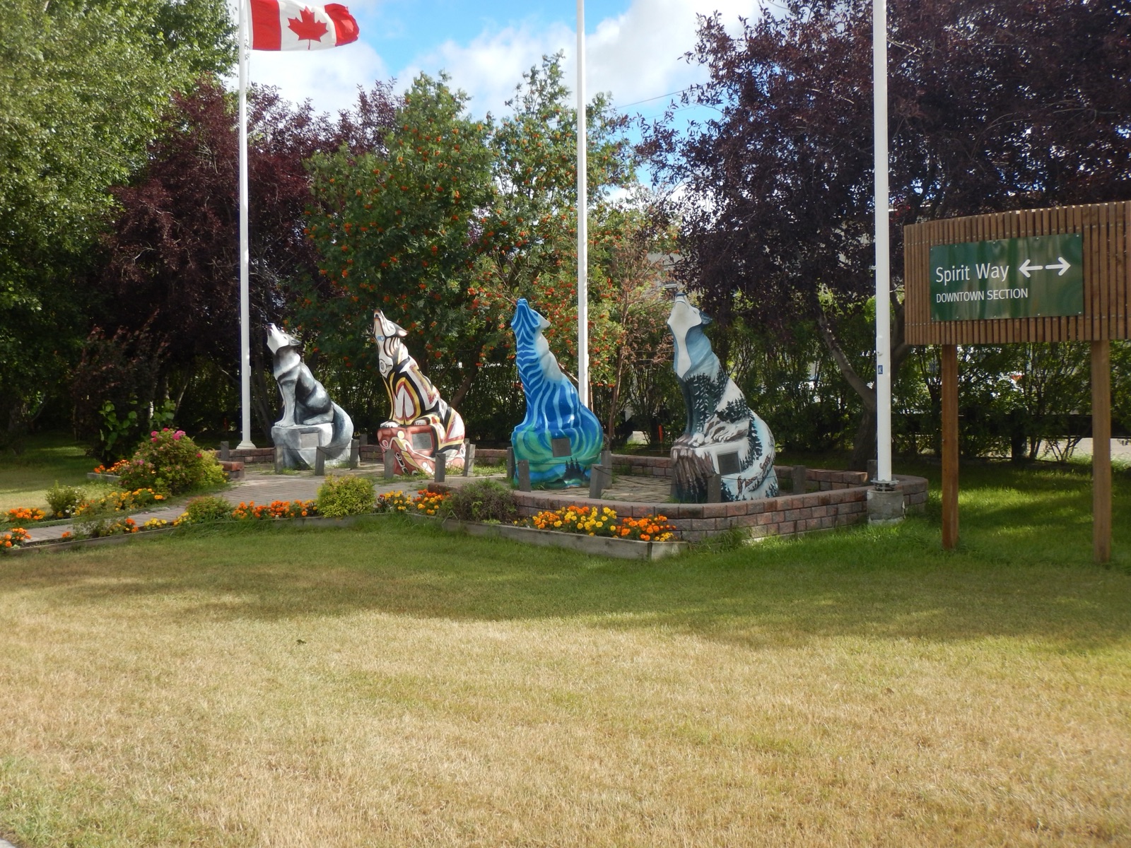 Spirit Way wolf walking path in downtown Thompson, Manitoba — Riverside core