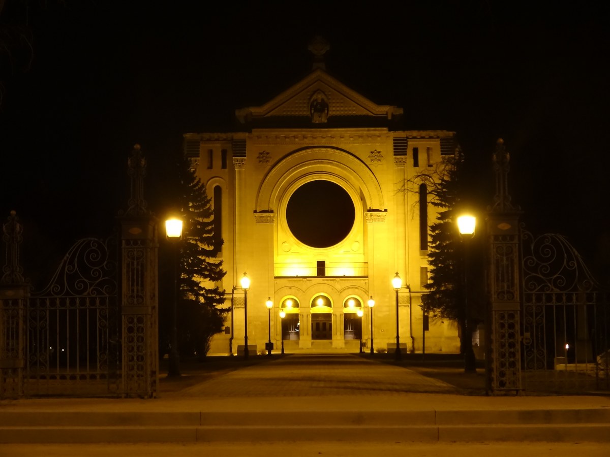 St. Boniface — bilingual Francophone Manitoba district east of the Red River in Winnipeg